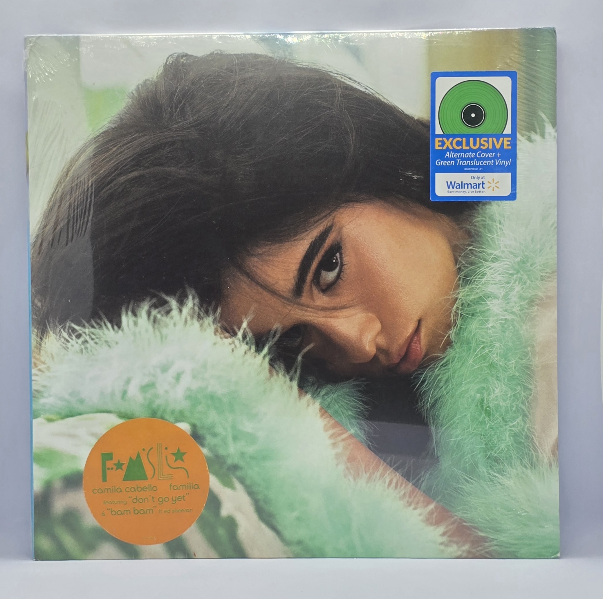 camila cabello – familia (walmart em green translucent vinyl) camila cabello – familia (walmart em green translucent vinyl)